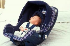 Baby-Carry-Cots-20131219012741
