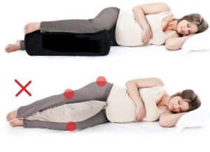 Sleeping positions in pregnancy 3